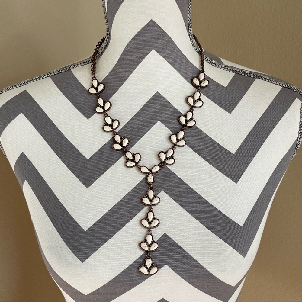 New - Faux Ivory & Copper Necklace